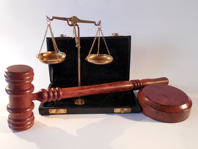 W czym umie nam wesprzeć radca prawny? W których sprawach i w jakich kompetencjach prawa pomoże nam radca prawny?